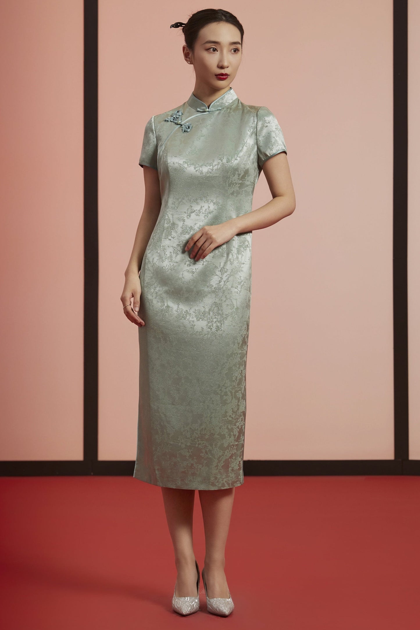 Radiant Ruby Elegance- Green