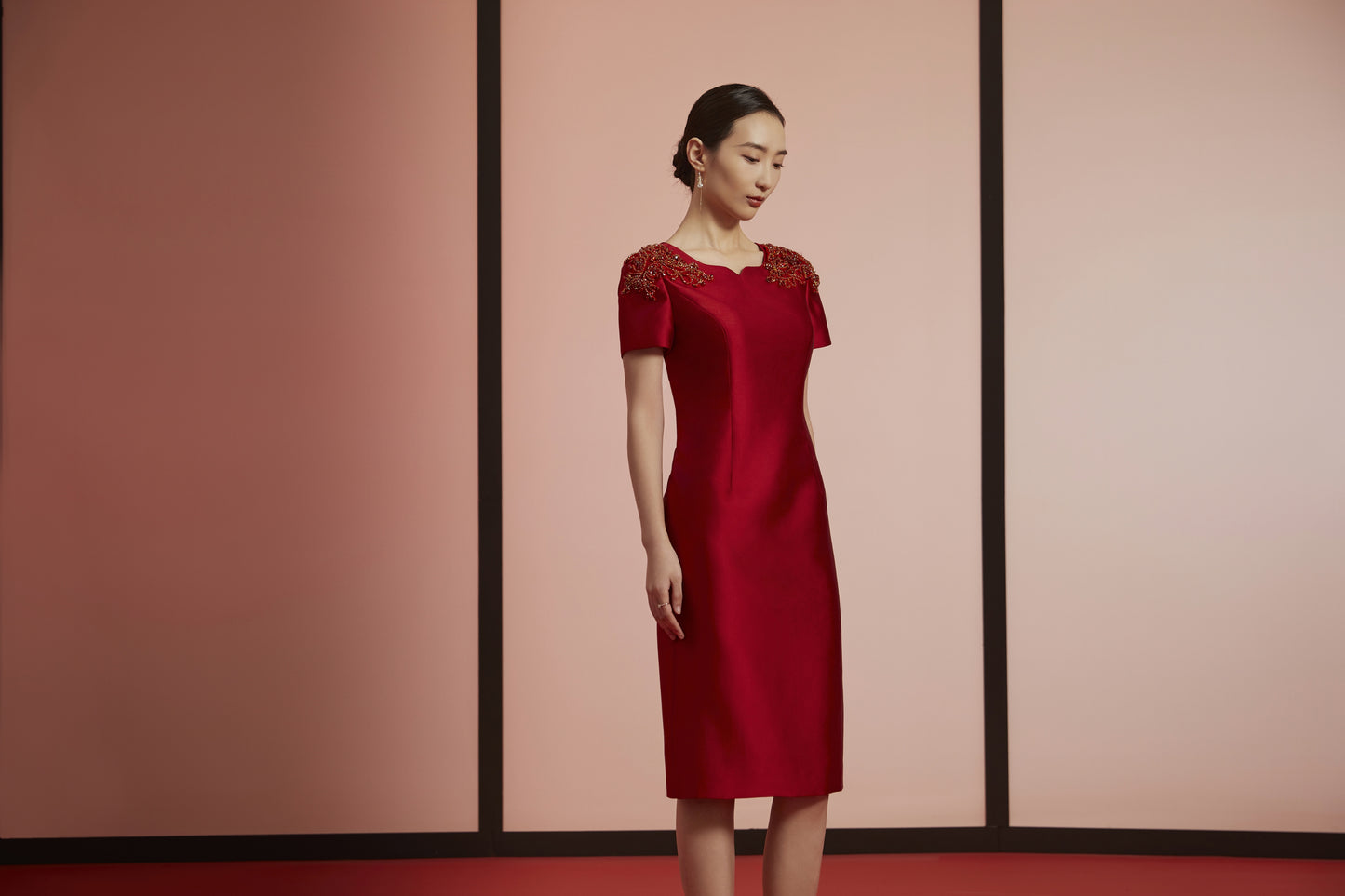 Radiant Ruby Elegance -Red