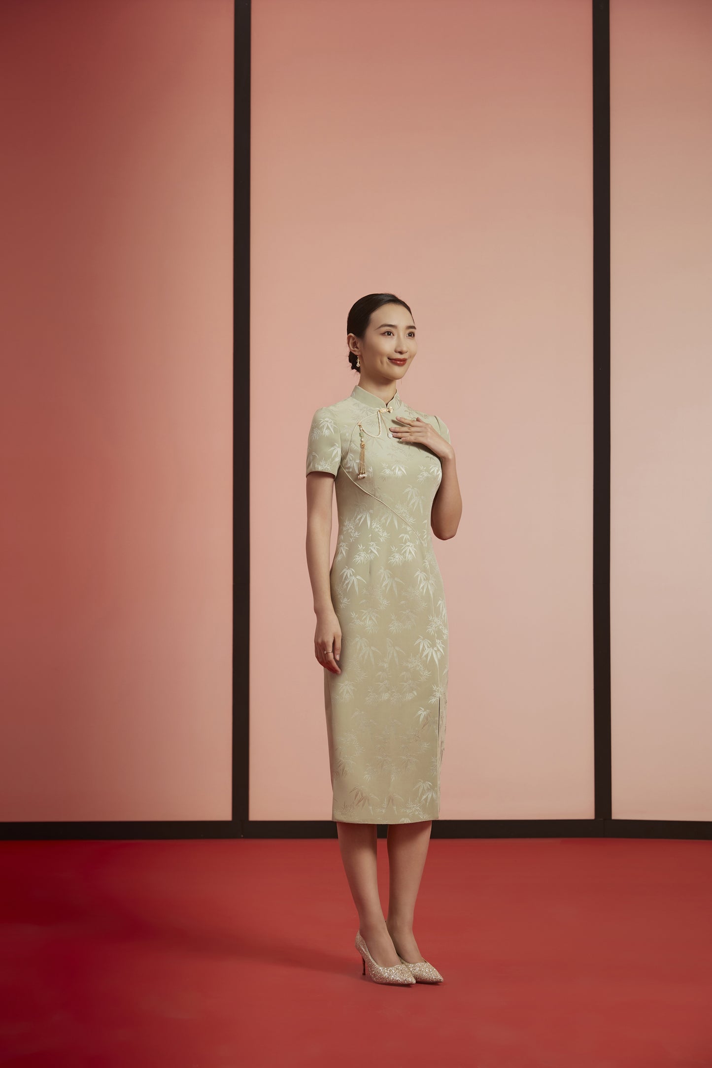 Exquisite Elegance: A Graceful Qipao