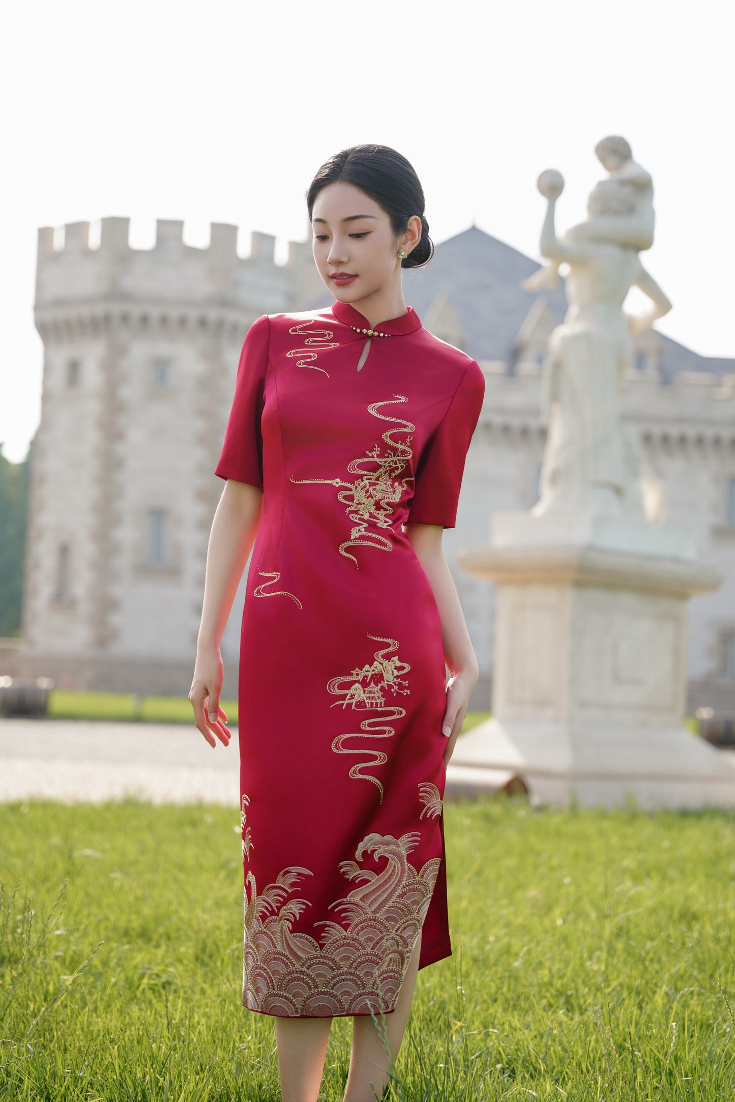 Prosperous Horizons: Water and Cloud Embroidered Elegance - Red